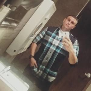 Meet your Posher, Eric